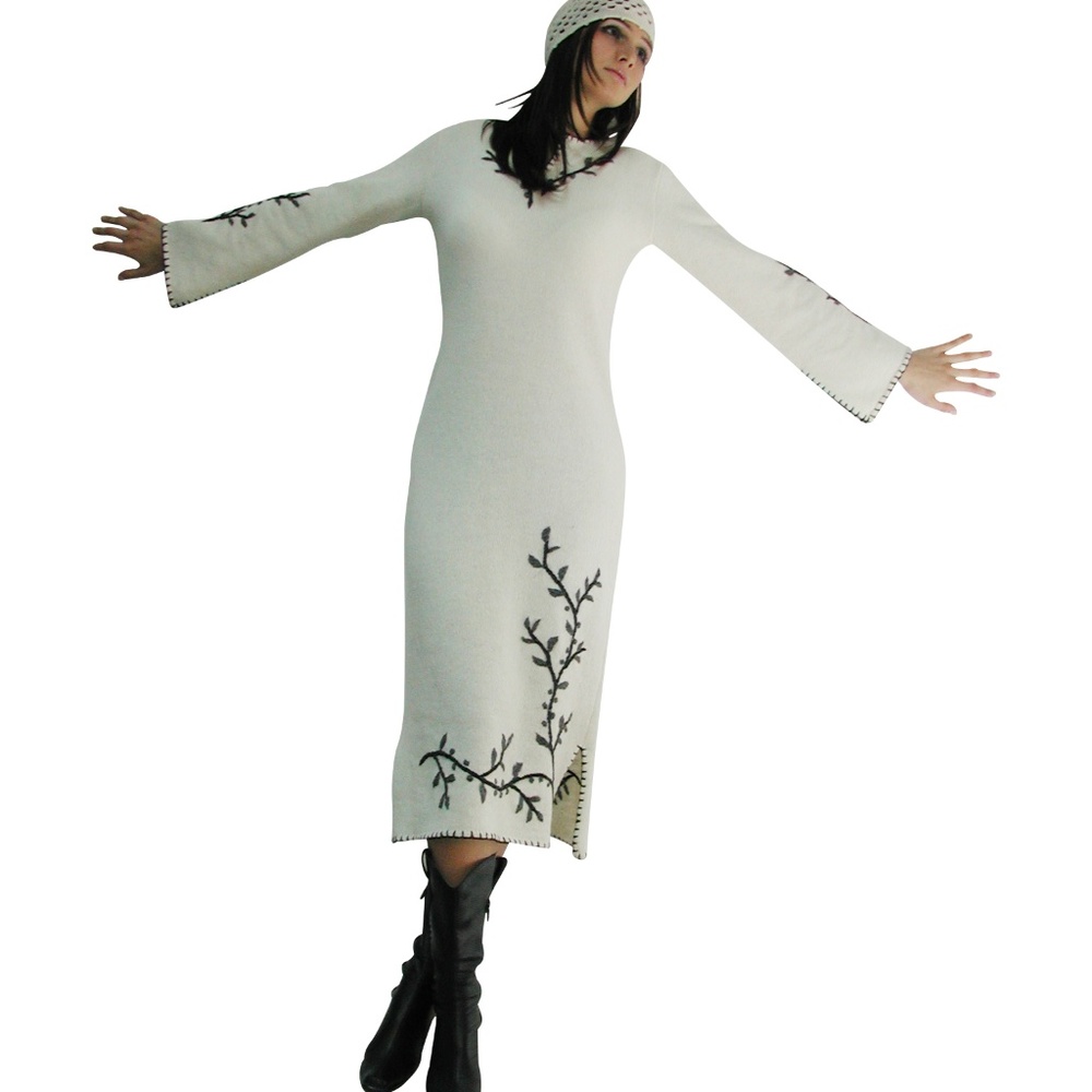 Embroidered Dress - White